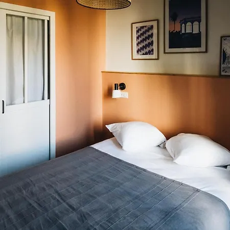 Hostel Les Chouettes